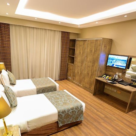 Al Ansar Golden Tulip Hotell Medina Eksteriør bilde